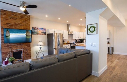 Downtown Columbus House | Premier Downtown Retreat with Bike Trail and Spa Access
