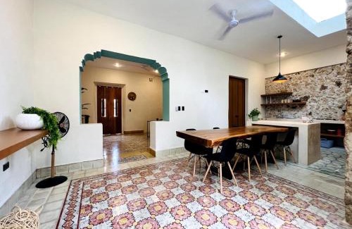 Centro Villa | Lux in the Center of Mérida, swimming pool