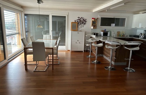 Niederried bei Interlaken Ski Chalet | LUX Lake View Chalet Interlaken