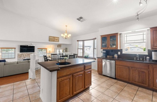 Arrowhead Lakes House | Idyllic Lakeside Retreat with Heated Pool & Scenic Views