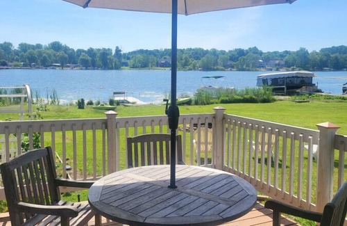 Smyrna House | Lakefront Retreat with Decks, Firepit & Kayak Adventures