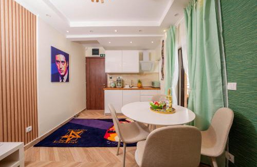 Perea Apartment | Outstanding LUX Movie Stars Apartments in Perea