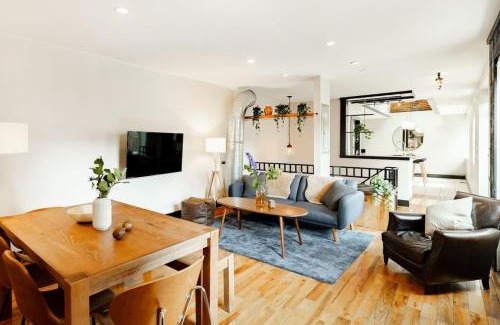 Pendleton Apartment | Pet-Friendly Parkside 1BR with Patio and Sun Deck