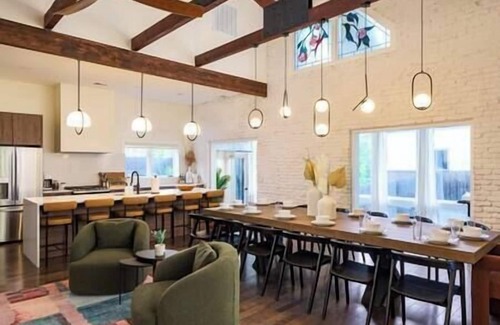 Applewood Villages House | Lux Pool House! Hot Tub, Fire Pit, Mini Putt, Game Room!