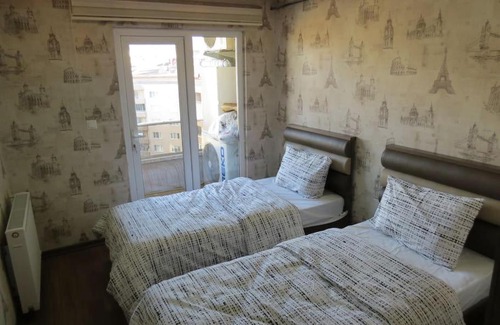 Nilufer Apartment | Stylish Private Apartment with Family-Friendly Amenities