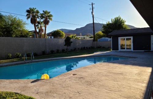 Black Mountain House | Relaxing Retreat at The Stone Sanctuary with Pool Access