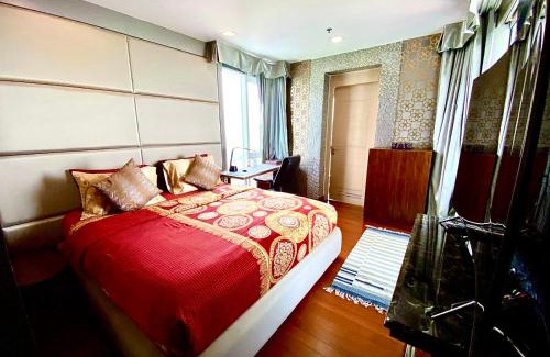 North Pattaya Apartment | Experience Lux SL: 5-Star Oceanfront Retreat with Spa