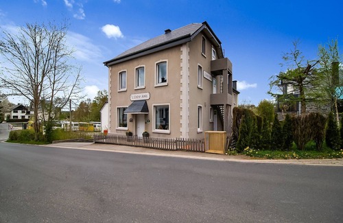 Walk Villa | Relaxing Mansion in Waimes with Pool and Sauna Amenities