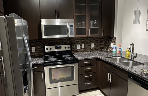 MacGregor Apartment | Elegant Stay in Med CTR with Pool & Child-Friendly Amenities
