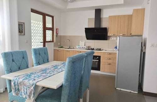 Mtwapa Apartment | Stylish Suites at La Vida Sultan Palace with Pool & Kitchen