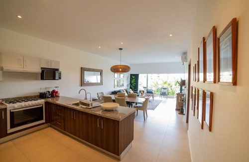 Xcumpich Condo | Unique 3BR Condo with Pool & Spa by The Harbor, Mérida