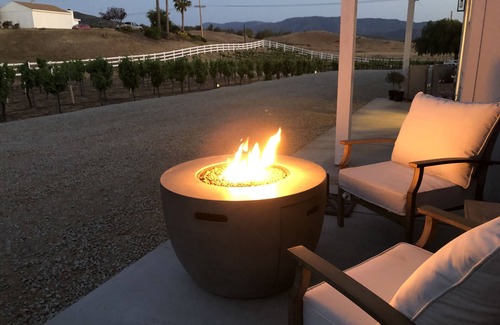 Temecula House | Experience Lux Vineyard Escapes: Guest Suite with Spa & Breakfast