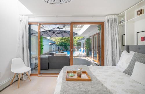 Crescent Beach Villa | Beachfront White Rock Pool House with Ocean Views & Ratings