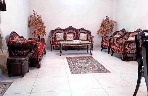 Uttara House | Cozy Single Bedroom Retreat in Banani Awaits You