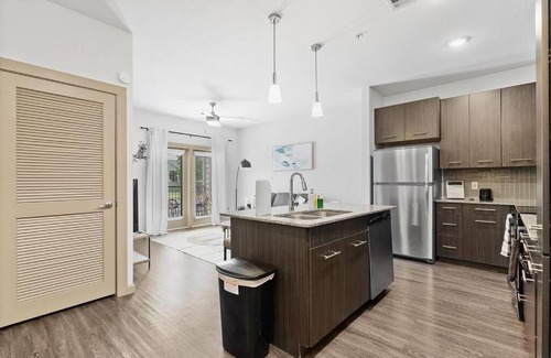 Leander Apartment | Guest Rated 10/10: Poolside Retreat with Pet-Friendly Perks