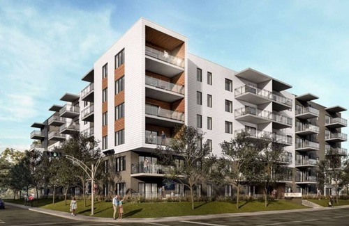 Pointe-de-Sainte-Foy Apartment | Luxe 2BR Apt with Gym, Close to Parc Saint-Benoît