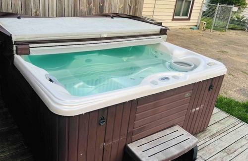 Westchester House | Inviting 3 BR Retreat with Hot Tub & Family-Friendly Amenities