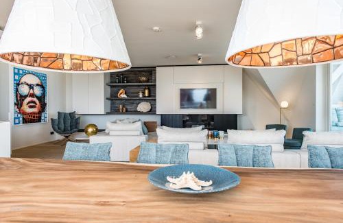 Cadzand-Bad Apartment | Elegant Apartment with Pool & Sauna by the Beach
