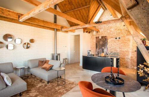 Sint-Annaland Apartment | Elegant Havenzicht Apartments with Oceanfront Views