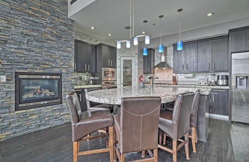 Brian Head Condo | Unwind in Brian Head with Hot Tub & Mountain Views