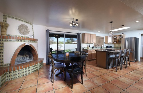 Casas Adobes House | Indulge in a Desert Oasis: Pool, Spa & Scenic Views
