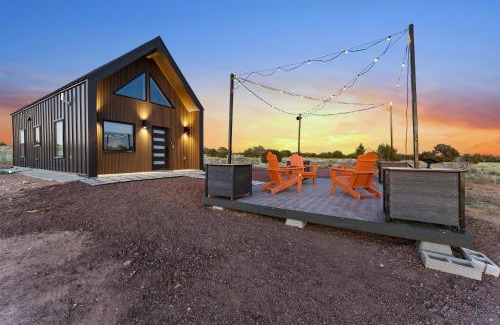 Valle Villa | Unique Desert Tiny Home Glamping near Grand Canyon South Rim