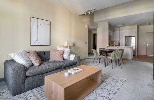 Dublin Apartment | Elegant 3BR Dublin Retreat with Pool & Spa, Near BART