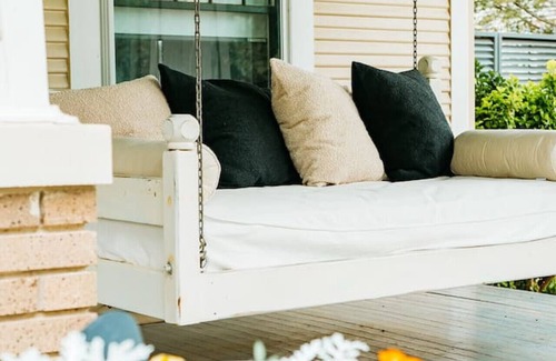 Old East Dallas House | Luxe Farmhouse near Deep Ellum & Bishop Arts