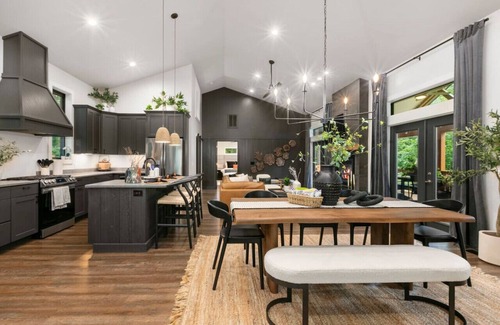Asheville House | Luxe Forest Home 2 mi. to Downtown HotTub FirePit