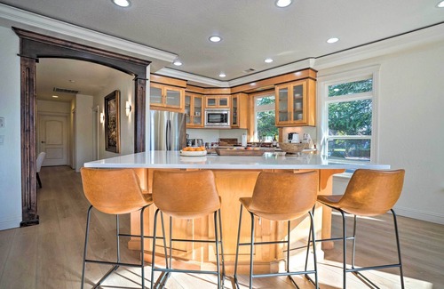 Grants Pass House | Riverfront Retreat in Grants Pass - Guest Rated 10/10!