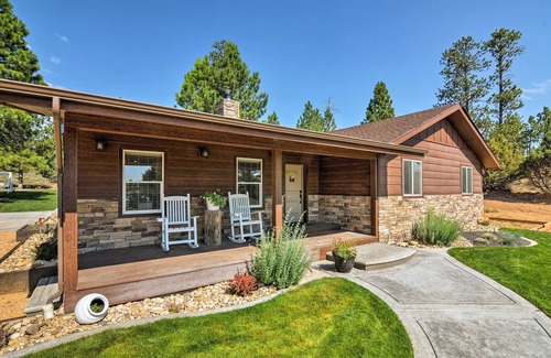 Bryce Canyon Cottage | Ideal Retreat Just 2 Miles from Bryce Canyon National Park