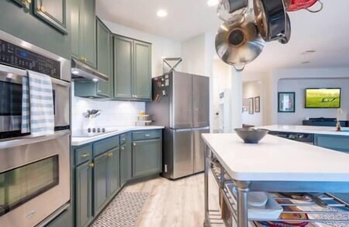 Wetmore House | Designer Retreat with Covered Deck and Weber Grill