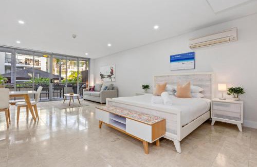Casuarina Apartment | Elegant King Studio at Santai Resort with Pool & Hot Tub