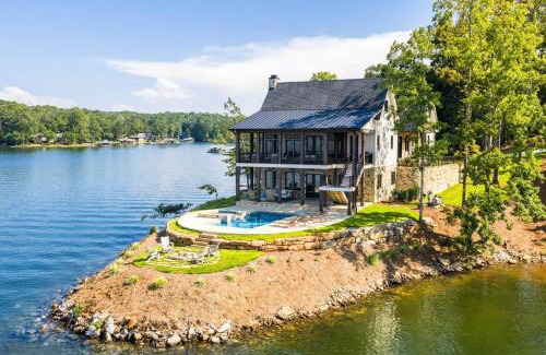 Dadeville House | Luxe Lake Martin Home Pool Hot Tub Boat Dock