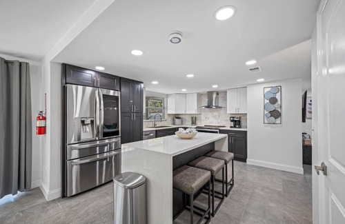 Largo House | Premium Largo Retreat: Pool, Hot Tub & Fun Activities Await
