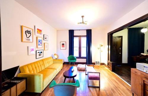 Mexicantown - Southwest Detroit House | Stylish Mid-Century Historic Townhouse with Family Amenities