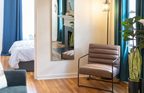 Downtown Phoenix House | Modern Apartment in the Heart of Phoenix - Pet Friendly Stay