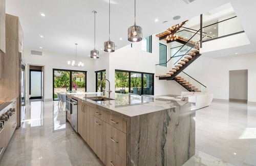 Juno Beach House | LUXE NEW 6 BDRM BEACH HOUSE W/STUNNING VIEWS/PRIVATE POOL/SPA/PUTTING GRN/GYM