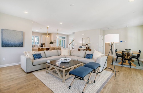 Frankford House | Pet-Friendly Oceanfront Retreat with Pool & Work Space