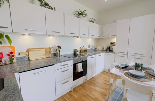 Weavers Apartment | Luxe Prima - 2 Bed in Central London