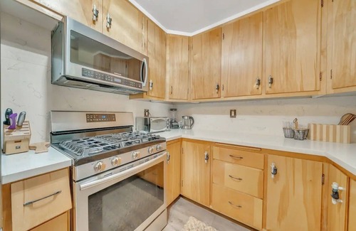 Croft House | Exclusive Private Mountainside Retreat in Pioneer - 9/10 Rated!