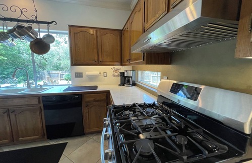 Lower Basin Lake Travis House | Spacious 5-BR Retreat with Pools, Firepit & Lake Views