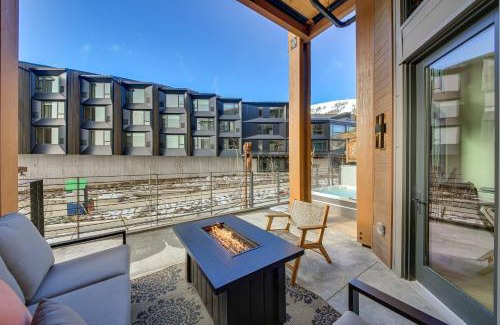 Sandpoint Apartment | Cozy Ski-In/Ski-Out Schweitzer Condo with Hot Tub