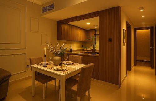Deira Apartment | Luxe Spacious 1 BR apartment