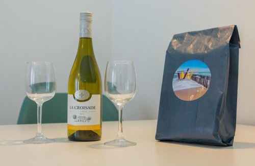 Zoutelande Apartment | Pet-Friendly Luxe Studio for 2 with High Guest Rating