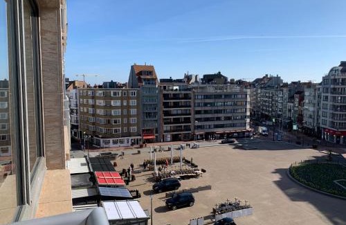 Knokke Apartment | Stunning Oceanfront Suite with Breathtaking Views