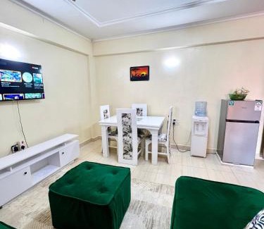 Busia Apartment | Elegant 2-Bedroom Suite - Family Friendly & Highly Rated