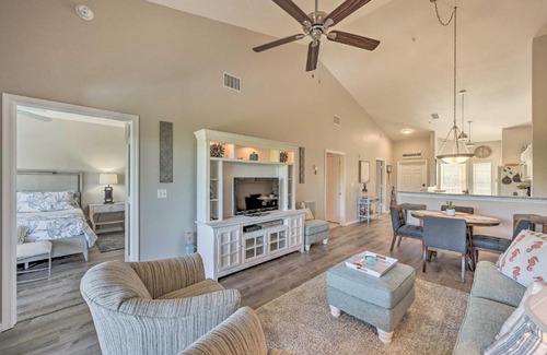 Ole Apartment | Top-Floor Condo Retreat with Pool & Hot Tub in Lely Resort