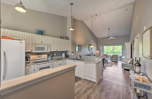 Ole Apartment | Top-Floor Condo Retreat with Pool & Hot Tub in Lely Resort