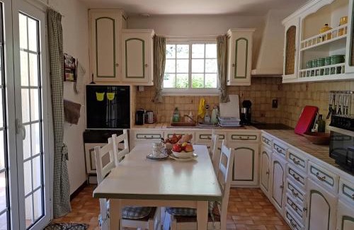 La Tour-Sur-Orb Villa | Private Pool Retreat in a 4-Star Family-Friendly Home